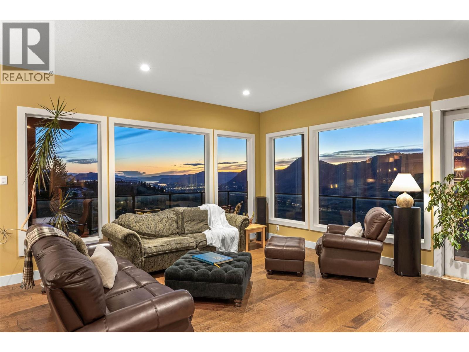 1760 Cheakamus Drive, Kamloops