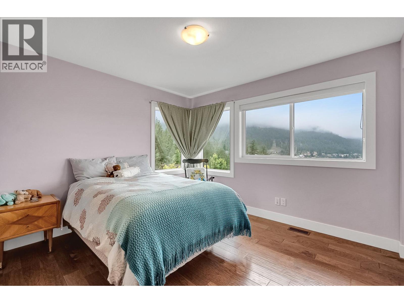 1760 Cheakamus Drive, Kamloops