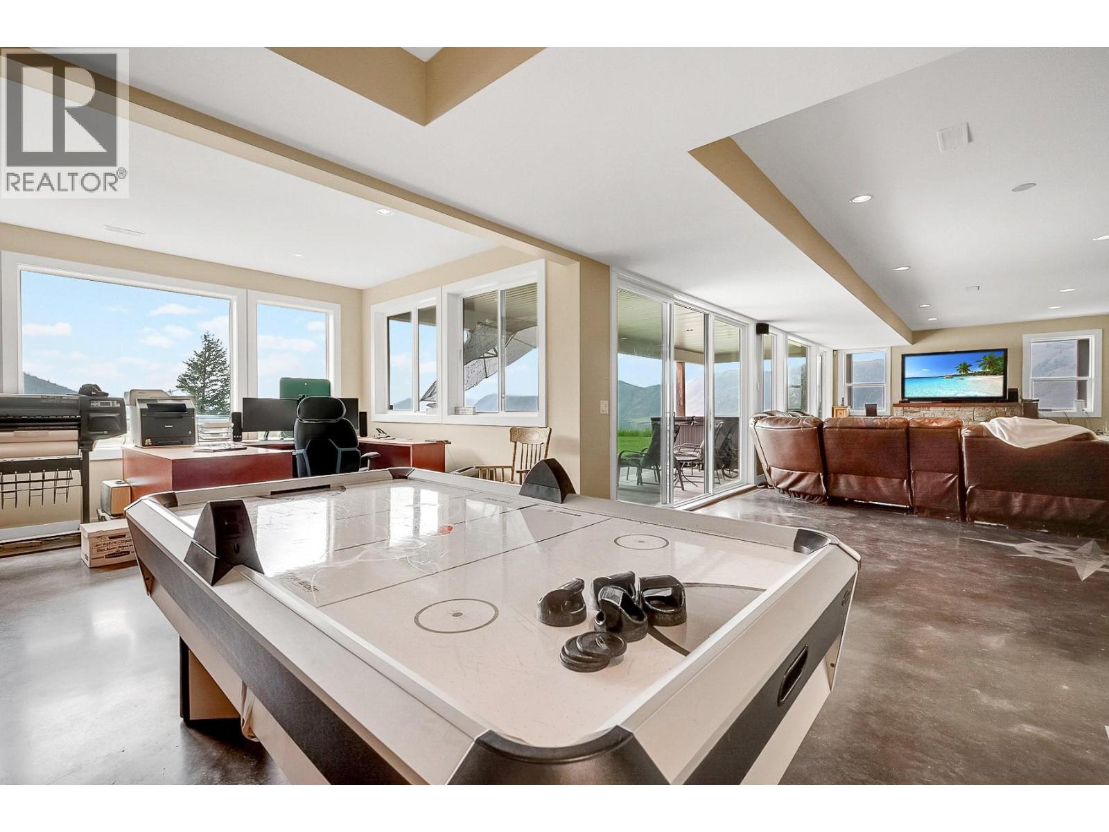 1760 Cheakamus Drive, Kamloops