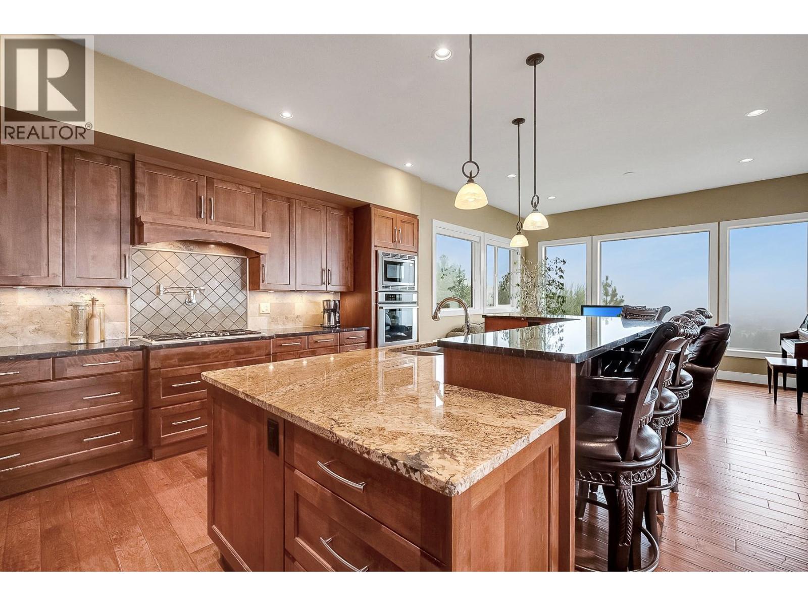 1760 Cheakamus Drive, Kamloops