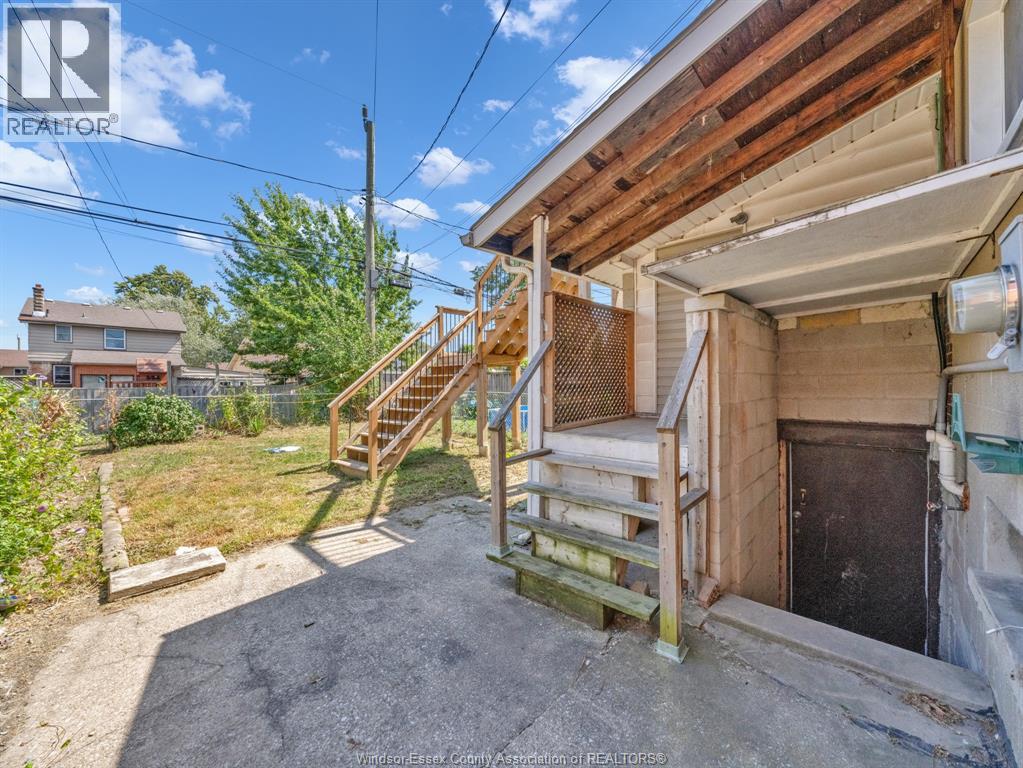 Photo 36 of 1124 Mercer Street, Windsor ON