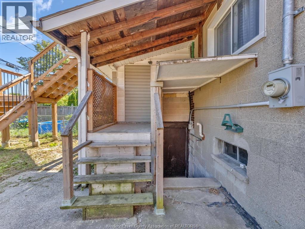 Photo 37 of 1124 Mercer Street, Windsor ON