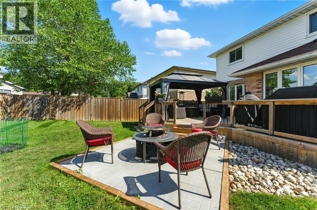 Photo 36 of 62 Zeller Drive, Kitchener ON