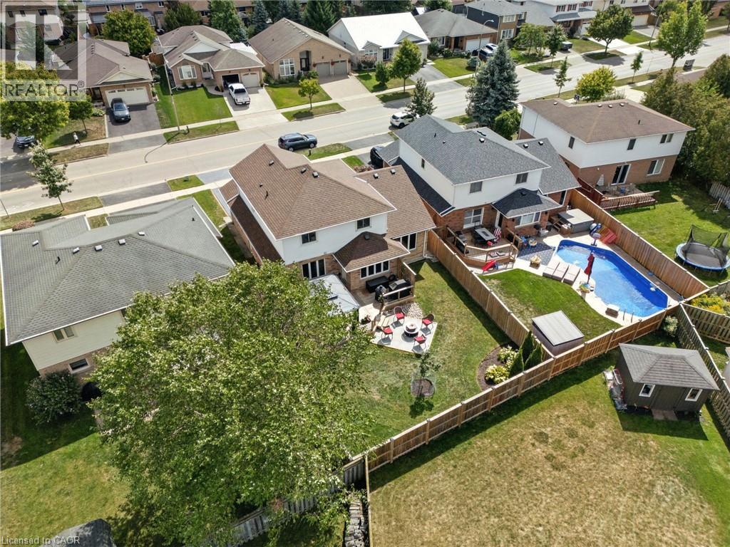 Photo 46 of 62 Zeller Drive, Kitchener ON