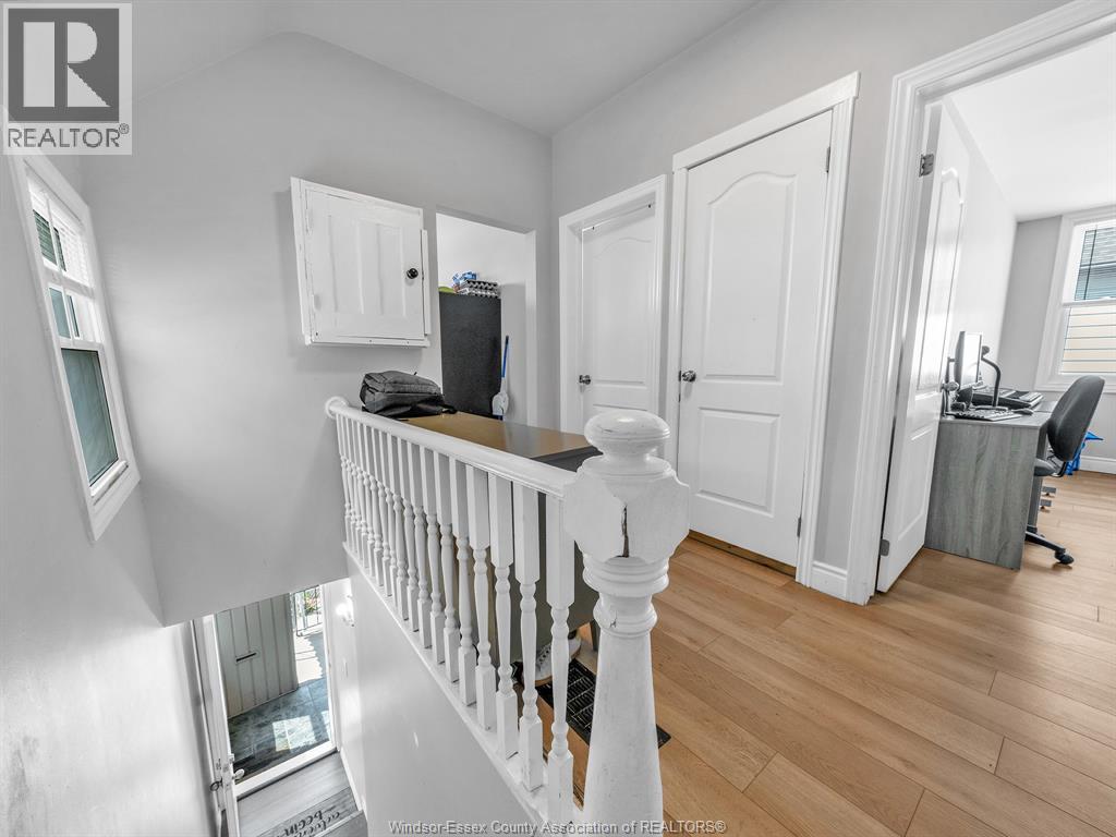Photo 27 of 364 Crawford Avenue, Windsor ON