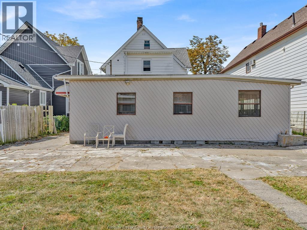 Photo 44 of 364 Crawford Avenue, Windsor ON