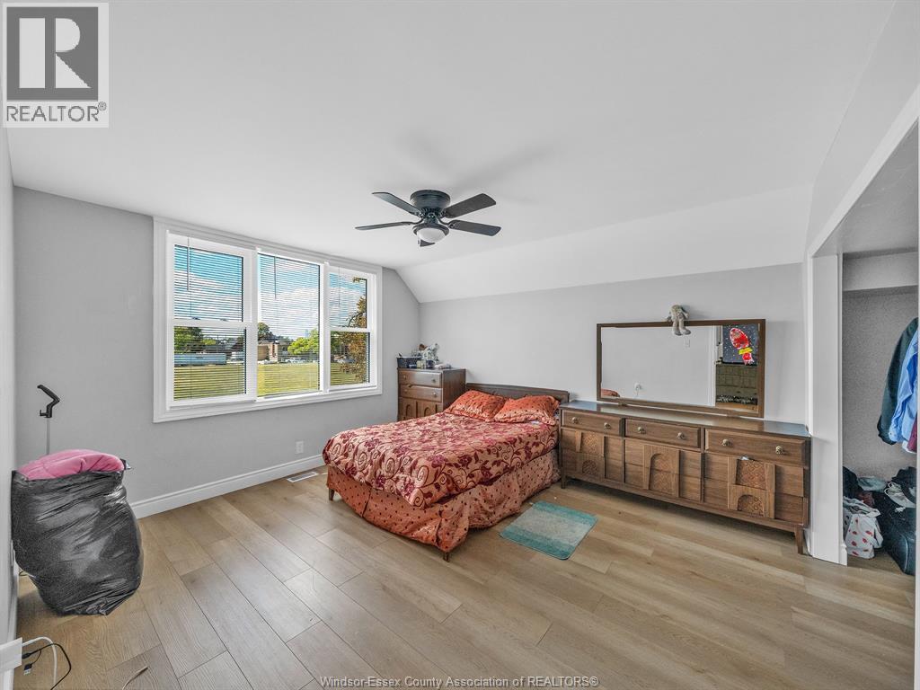 Photo 34 of 364 Crawford Avenue, Windsor ON