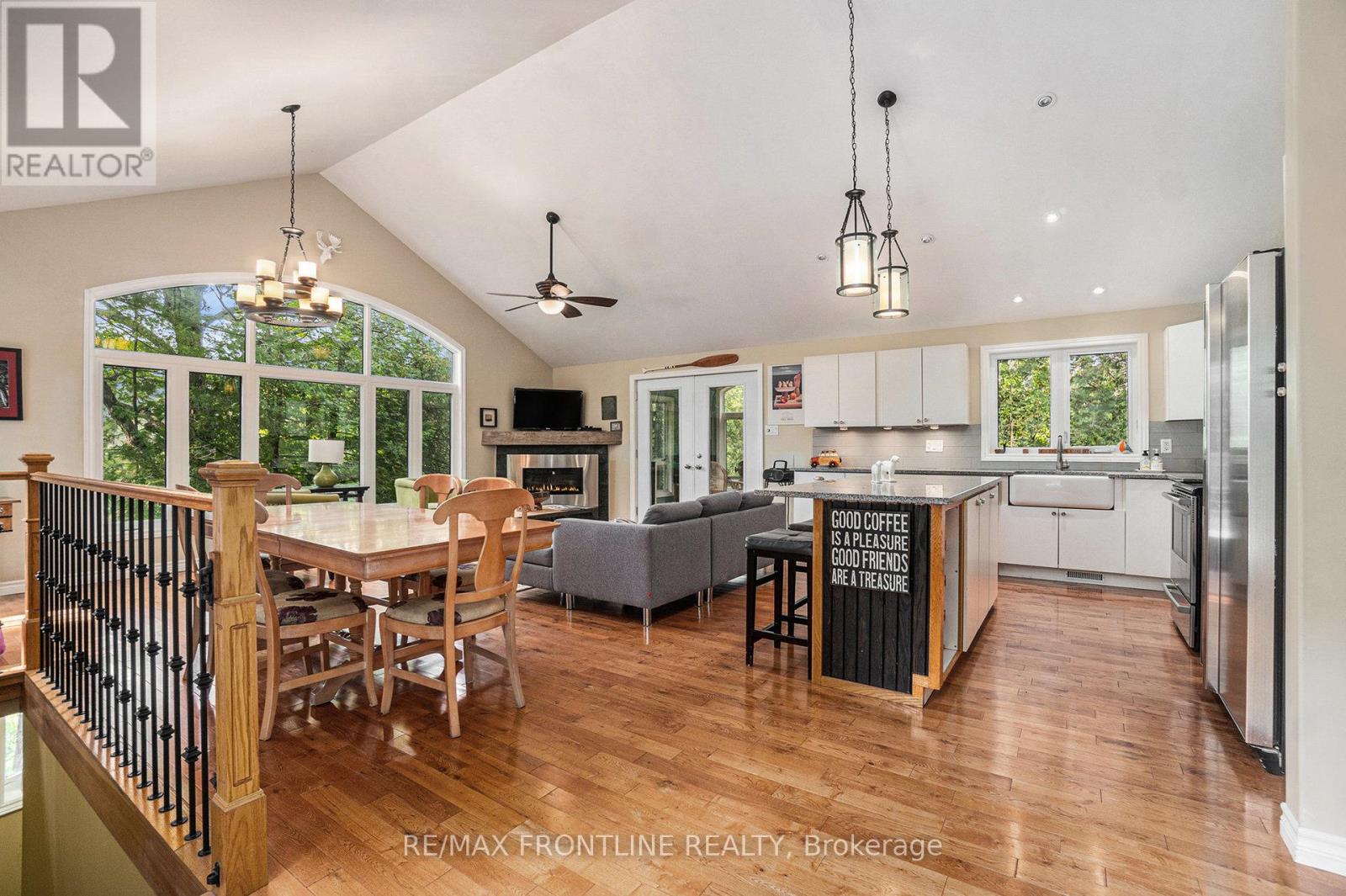 Photo 10 of 1020 Carson Trail Road, Frontenac ON