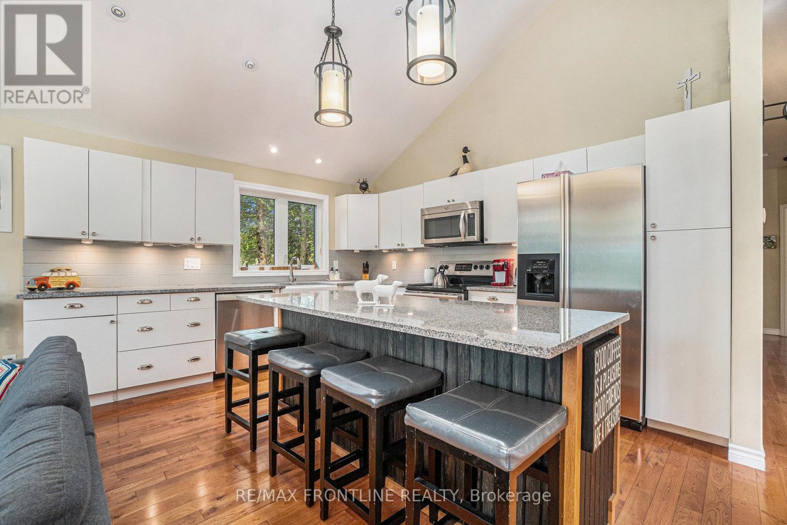 Photo 12 of 1020 Carson Trail Road, Frontenac ON