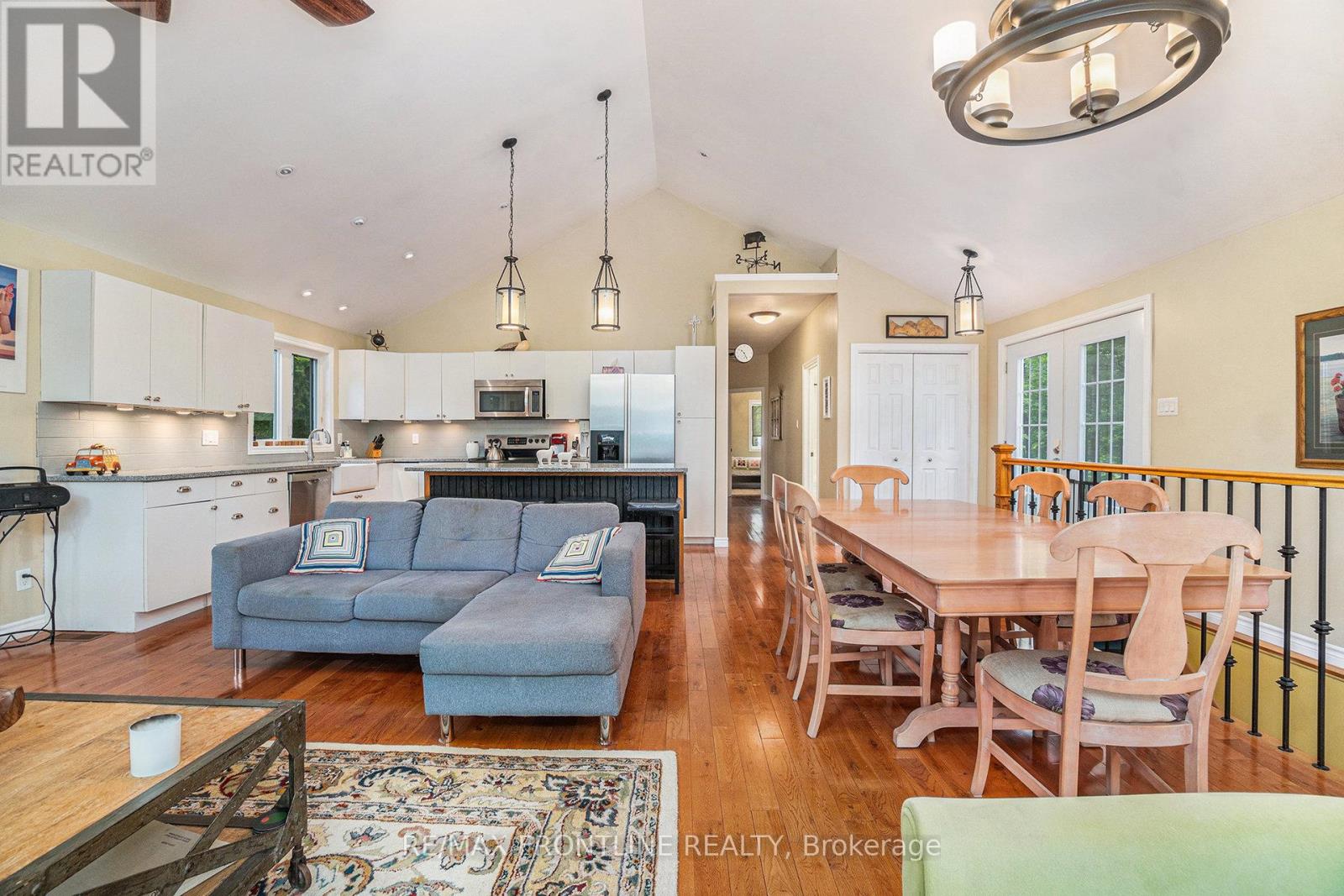 Photo 15 of 1020 Carson Trail Road, Frontenac ON