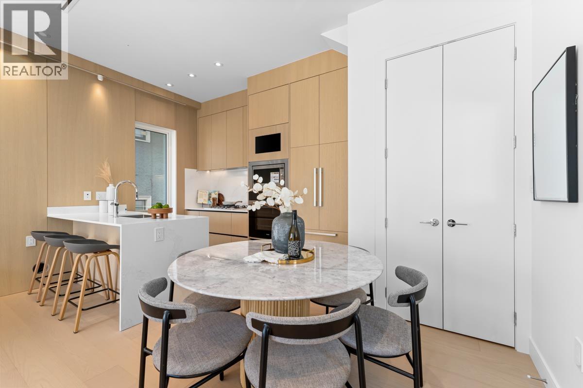 Photo 5 of 1 1315 W 64th Avenue, Vancouver BC