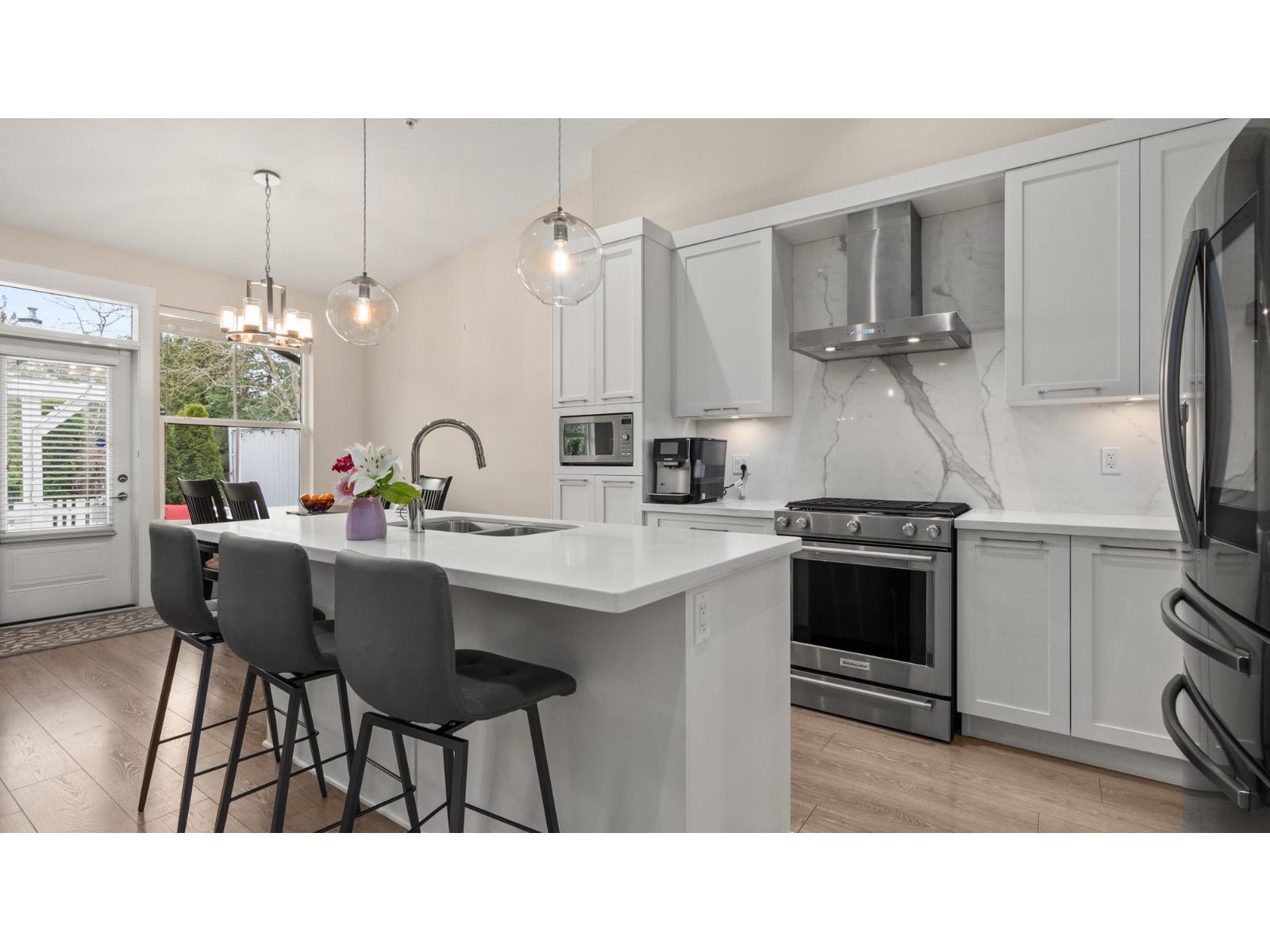 Photo 8 of 44 22057 49 Avenue, Langley BC