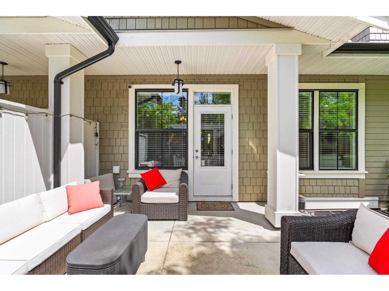 Photo 17 of 44 22057 49 Avenue, Langley BC