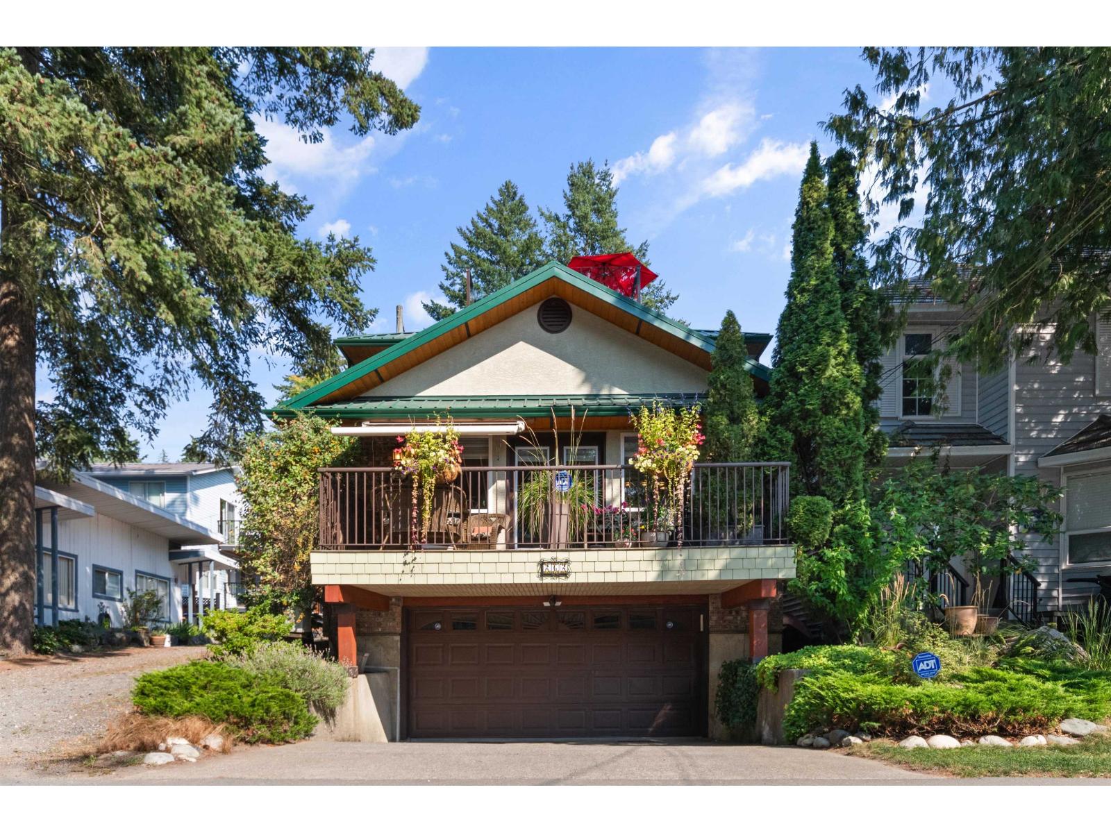 Photo 2 of 262 First Avenue Cultus Lake North, Cultus Lake BC
