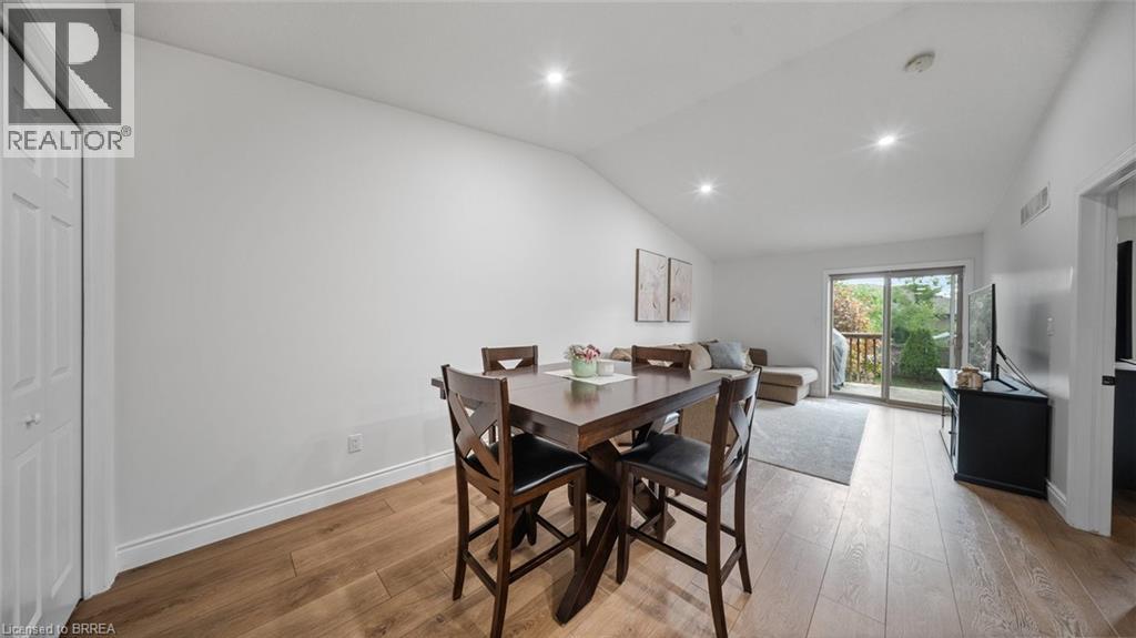 Photo 12 of 12 Steed Court, Brantford ON