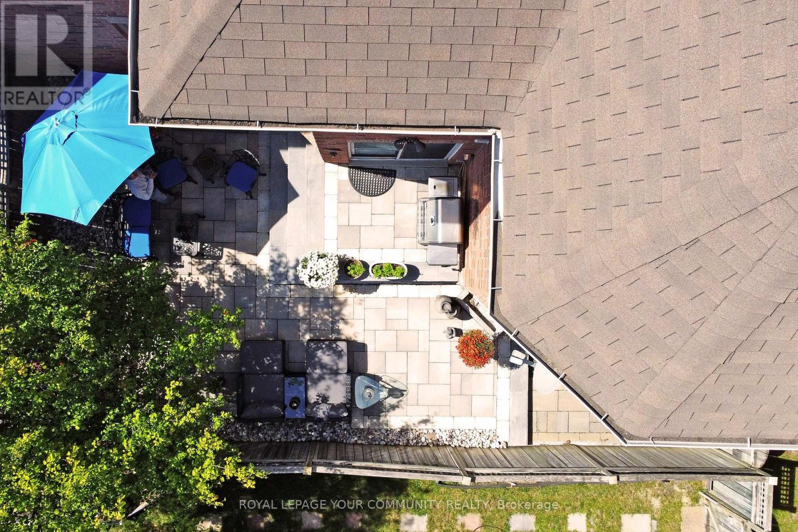Photo 39 of 79 Mugford Rd, Aurora ON