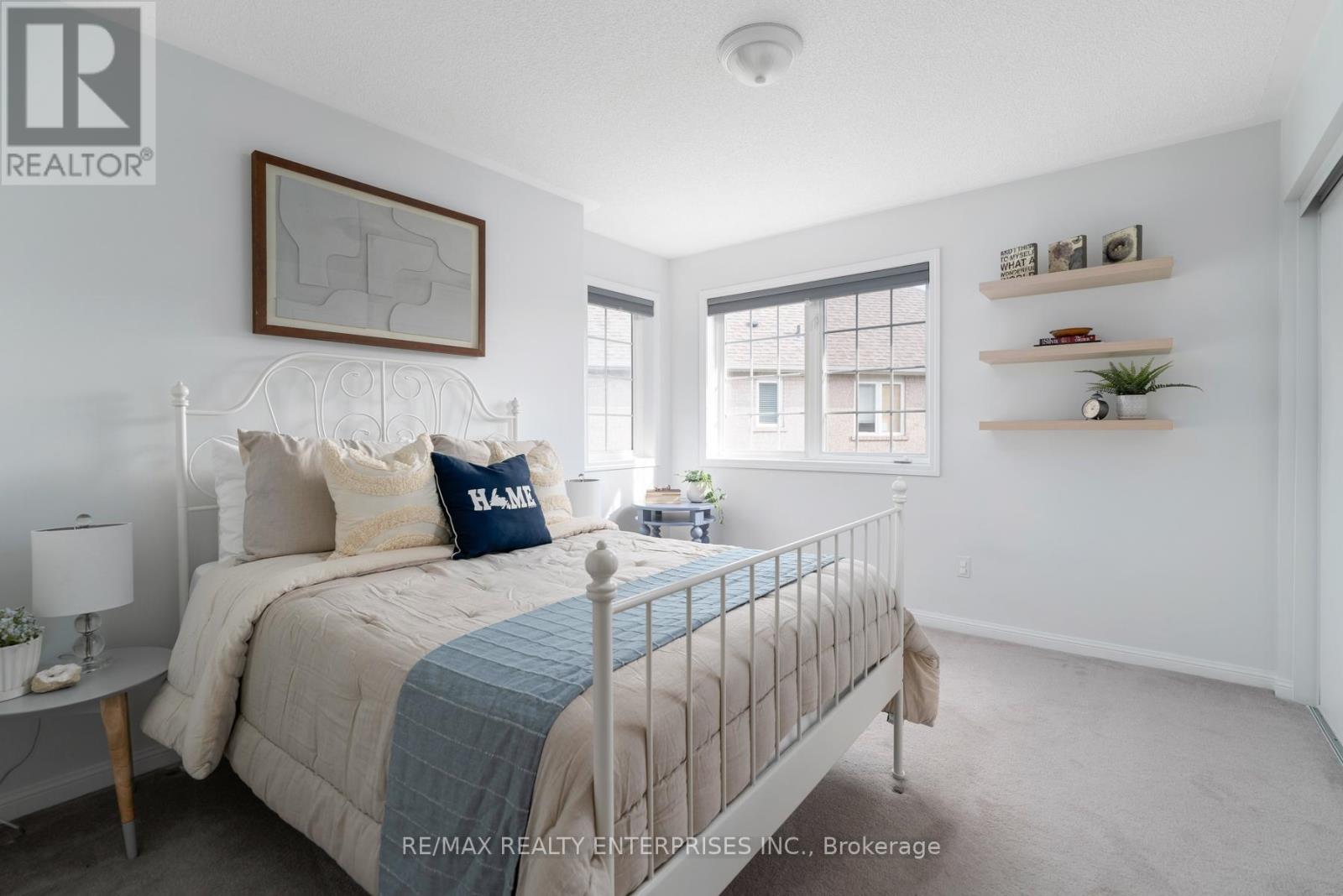 Photo 21 of 3941 Angus Walk, Mississauga ON