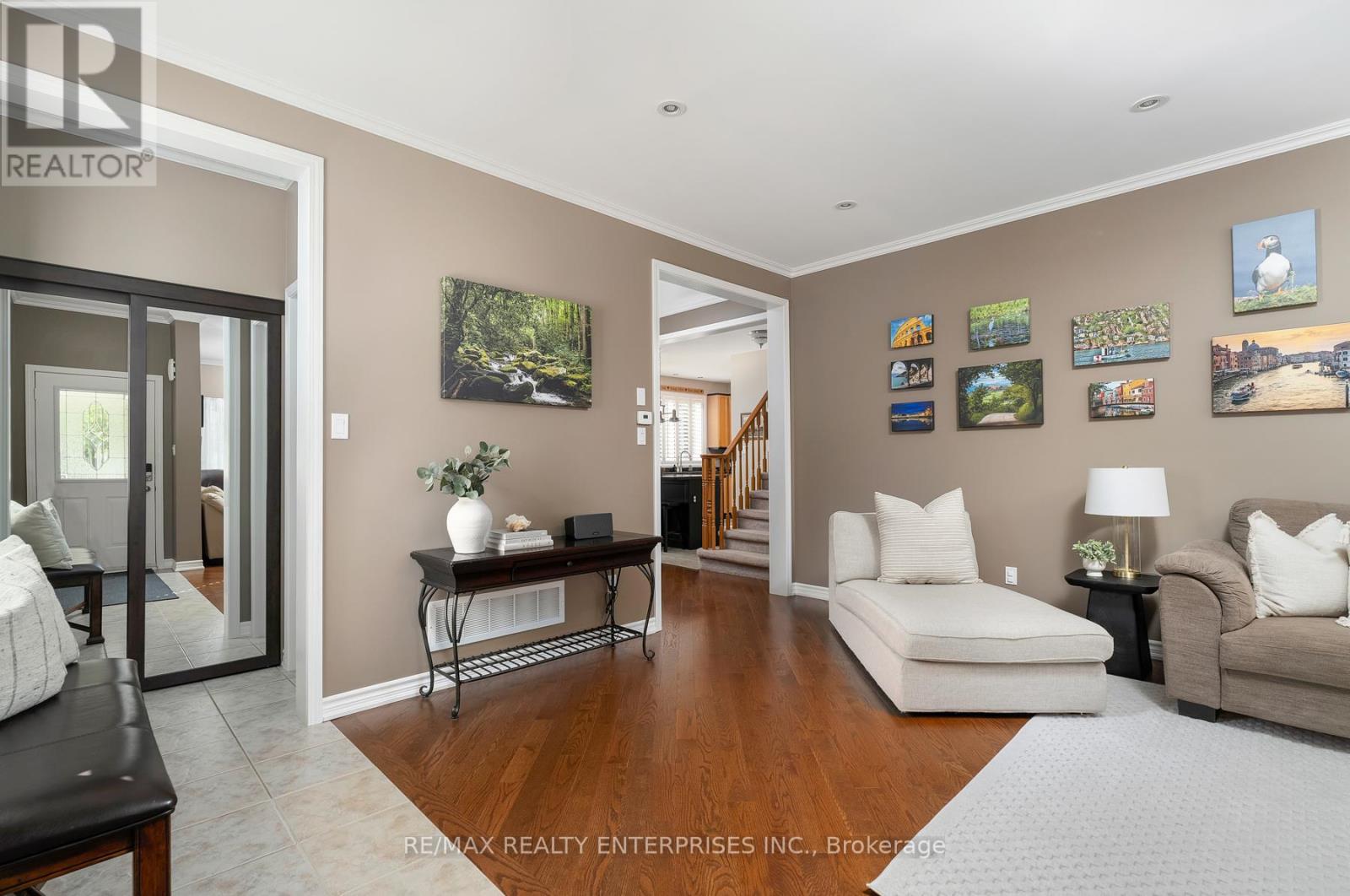 Photo 6 of 3941 Angus Walk, Mississauga ON