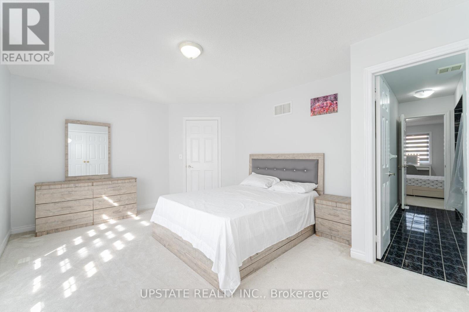 Photo 35 of 7 Millsborough Road, Brampton ON