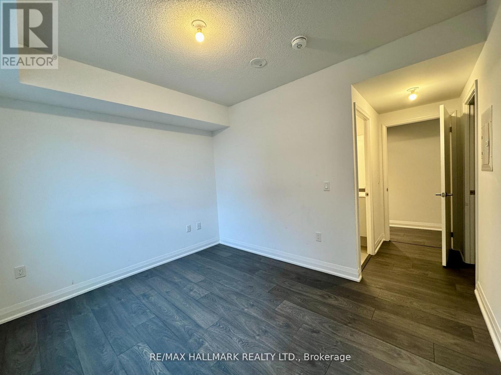 Photo 15 of 545 26 Gibbs Road, Toronto ON
