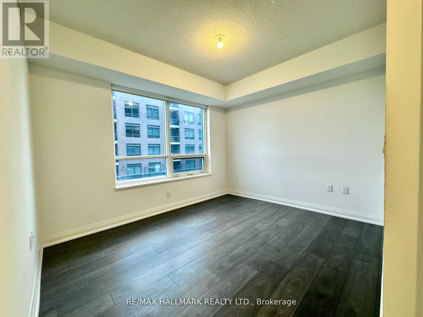 Photo 18 of 545 26 Gibbs Road, Toronto ON