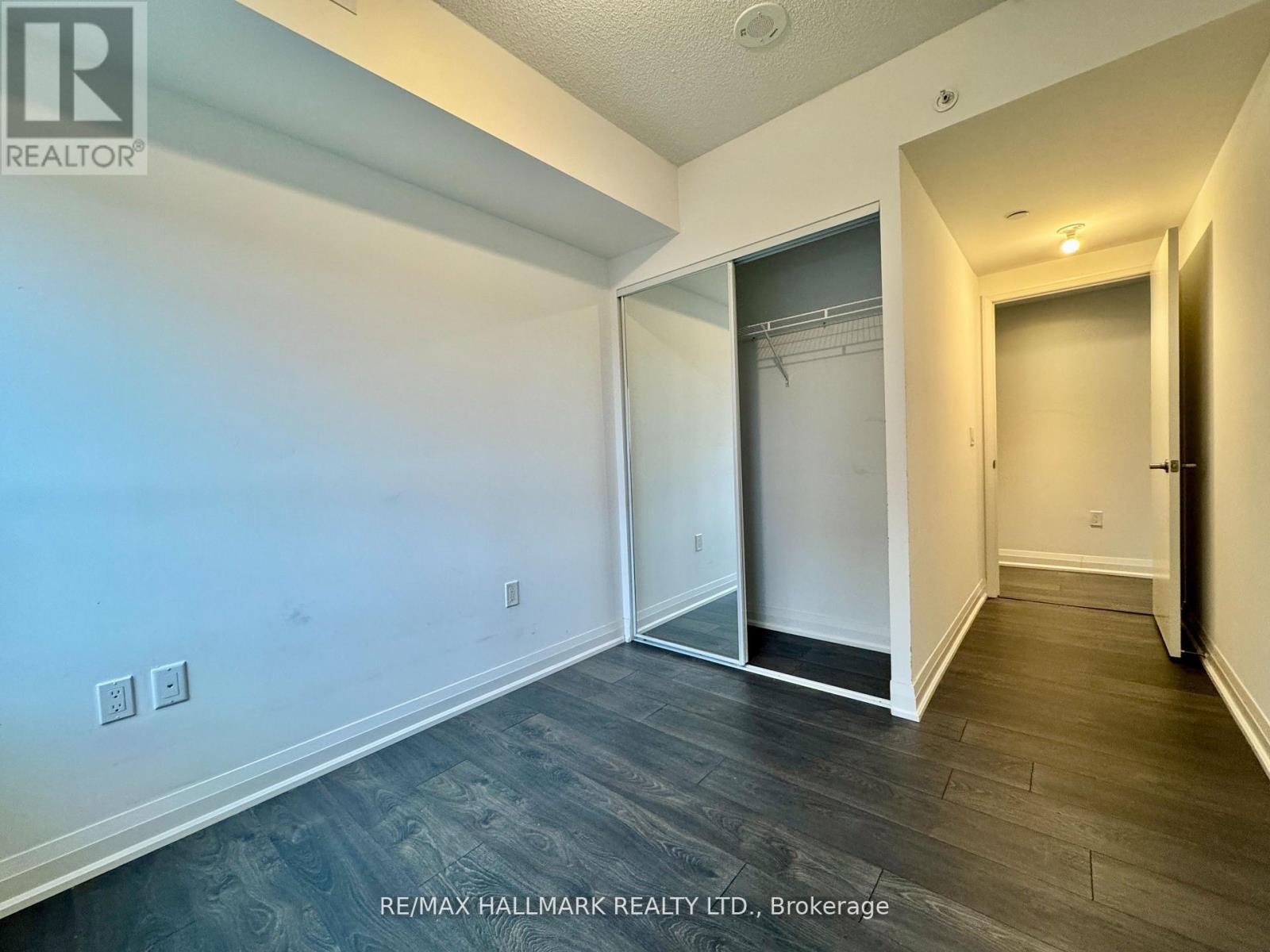 Photo 19 of 545 26 Gibbs Road, Toronto ON