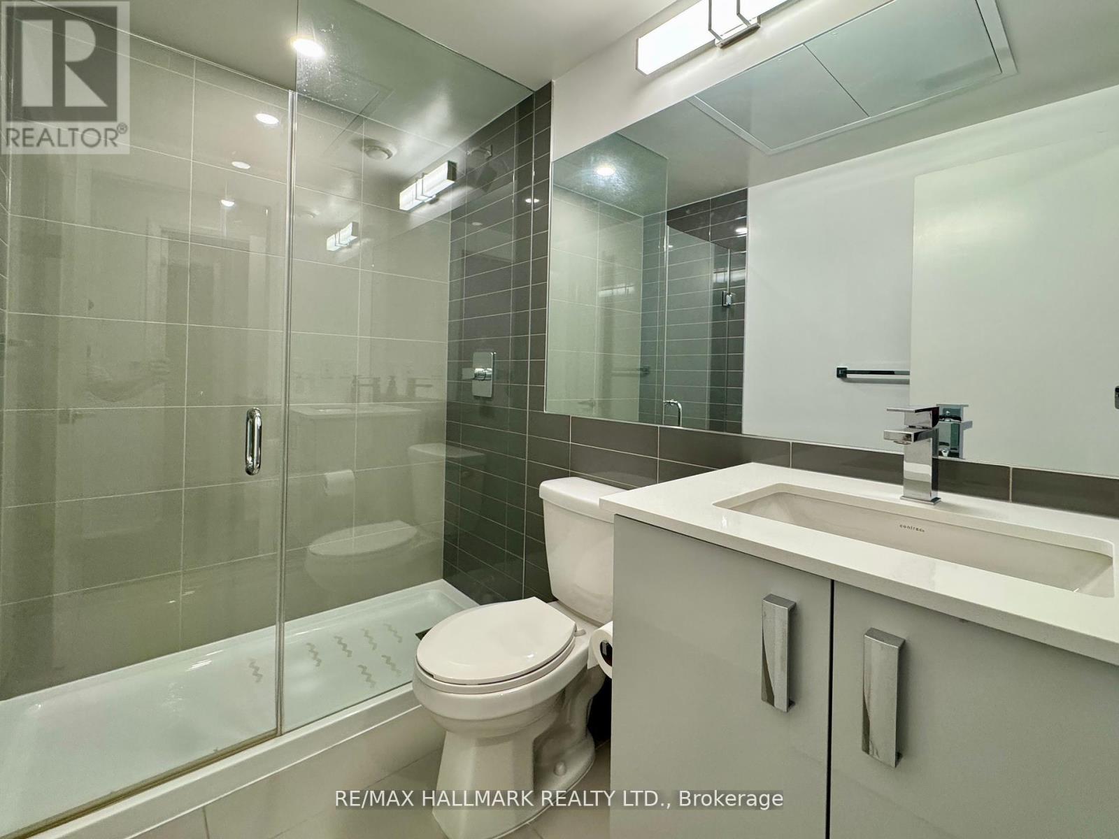 Photo 21 of 545 26 Gibbs Road, Toronto ON