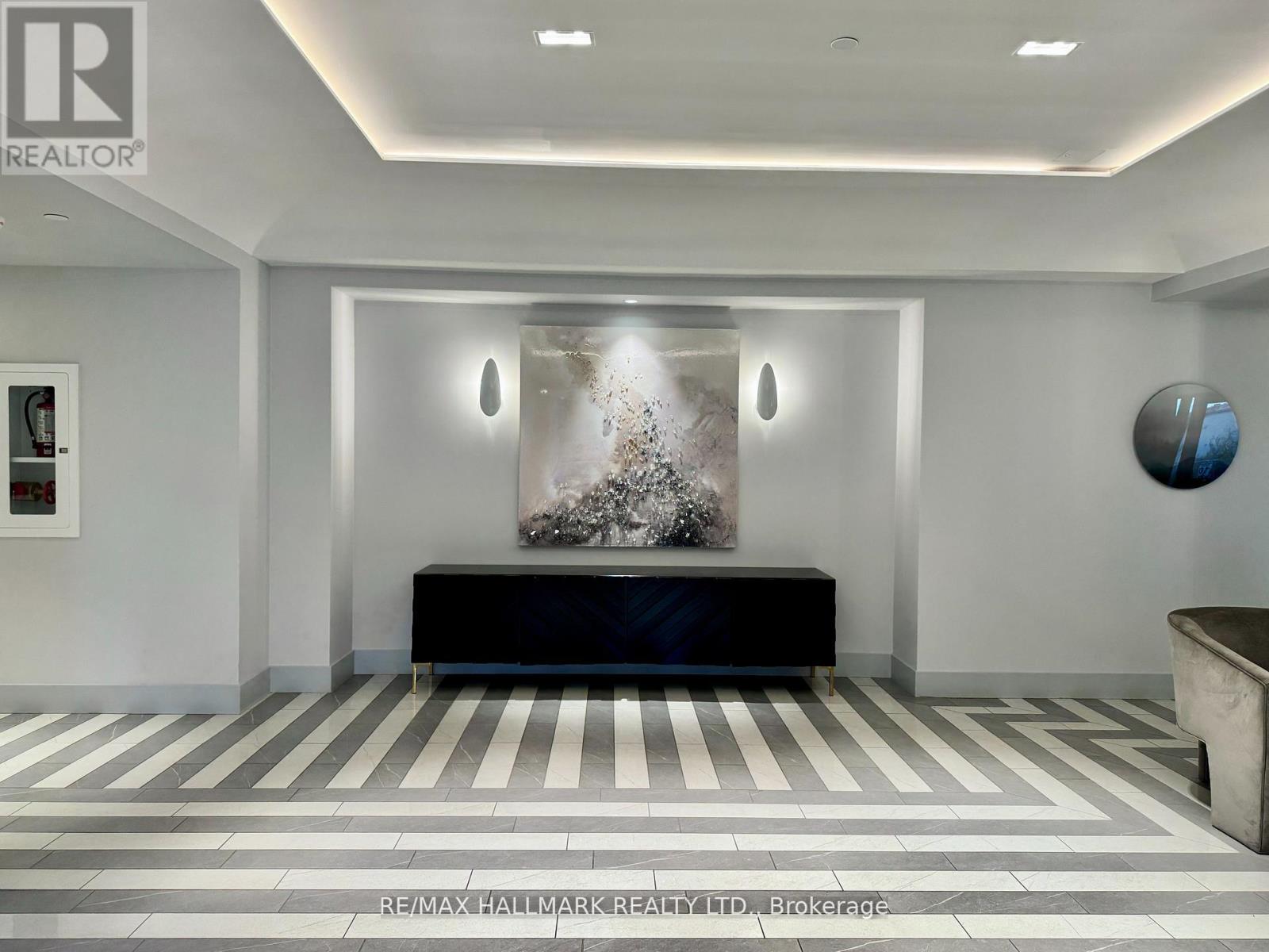 Photo 32 of 545 26 Gibbs Road, Toronto ON