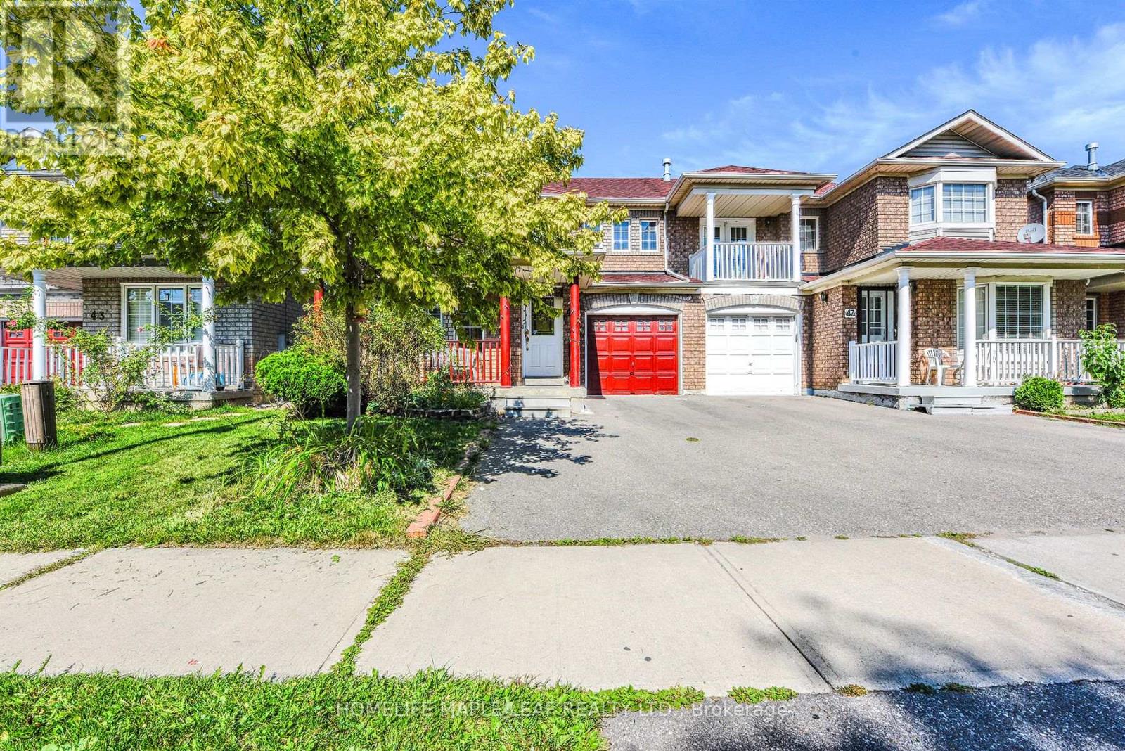 Photo 1 of 45 Seaside Circle, Brampton ON