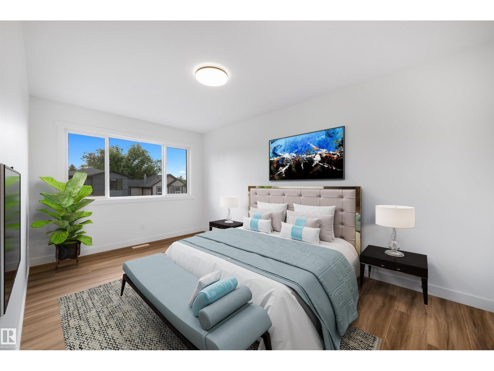 Photo 14 of 10818 68 Av Nw, Edmonton AB
