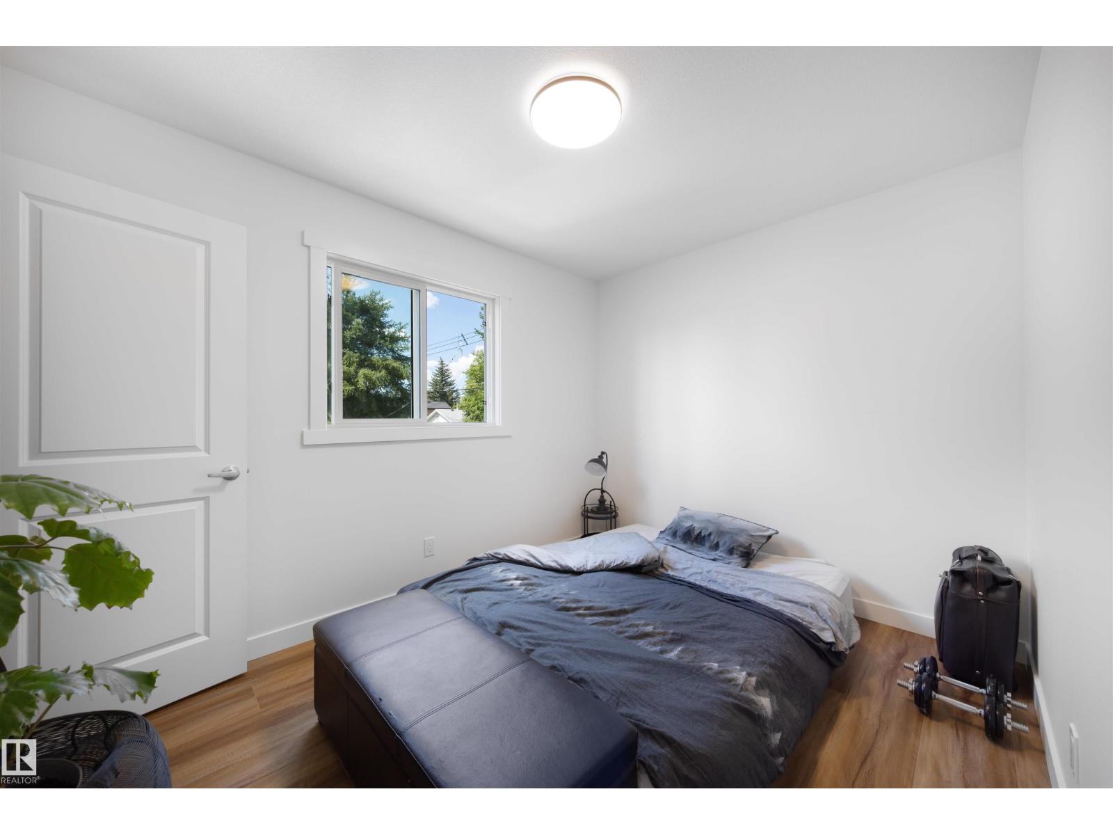 Photo 36 of 10818 68 Av Nw, Edmonton AB