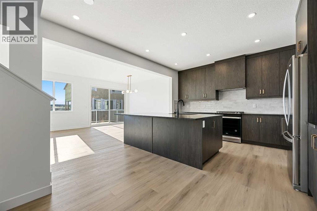 Photo 4 of 19837 44 Street Se, Calgary AB