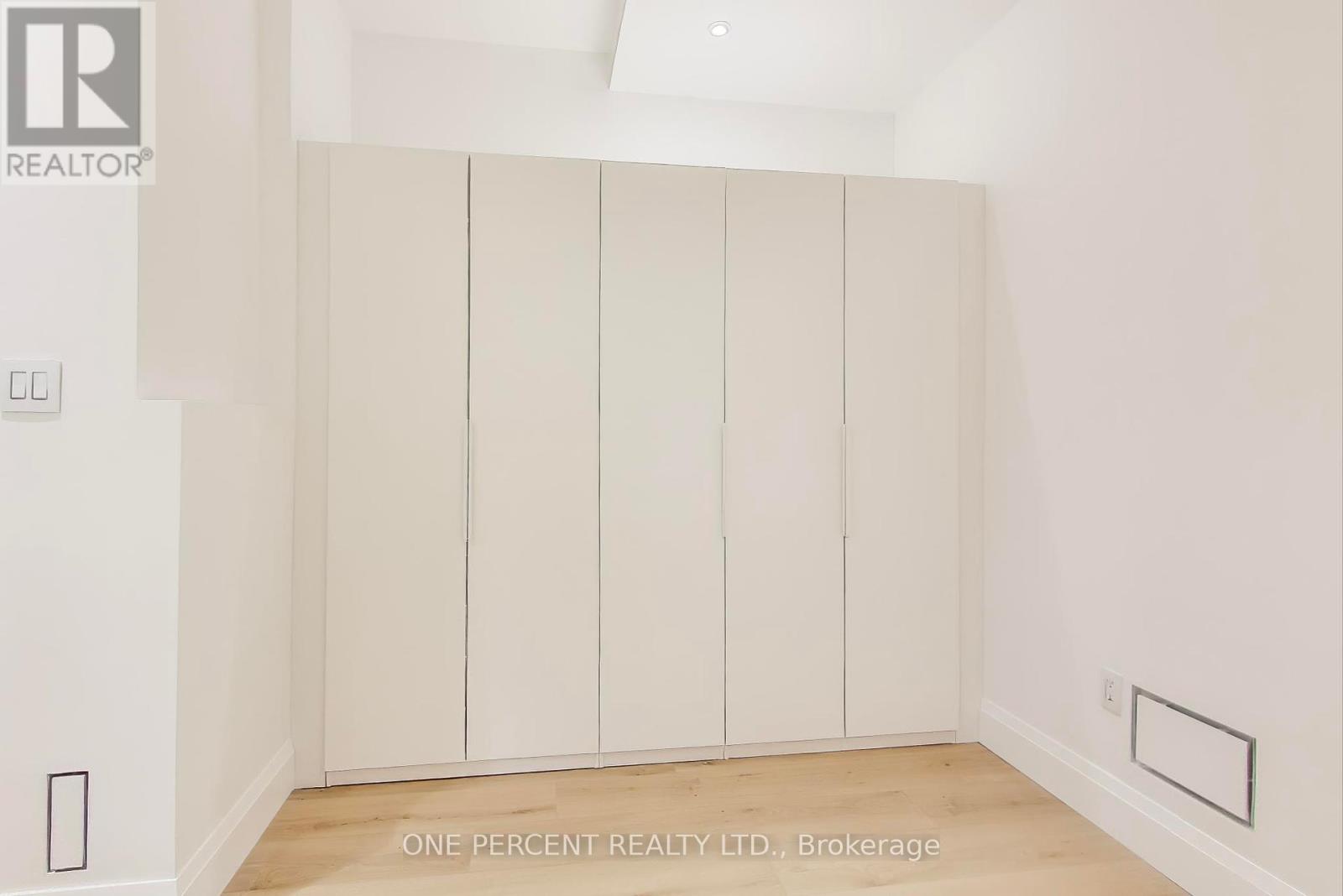 Photo 29 of 23 Mitchell Avenue, Toronto ON