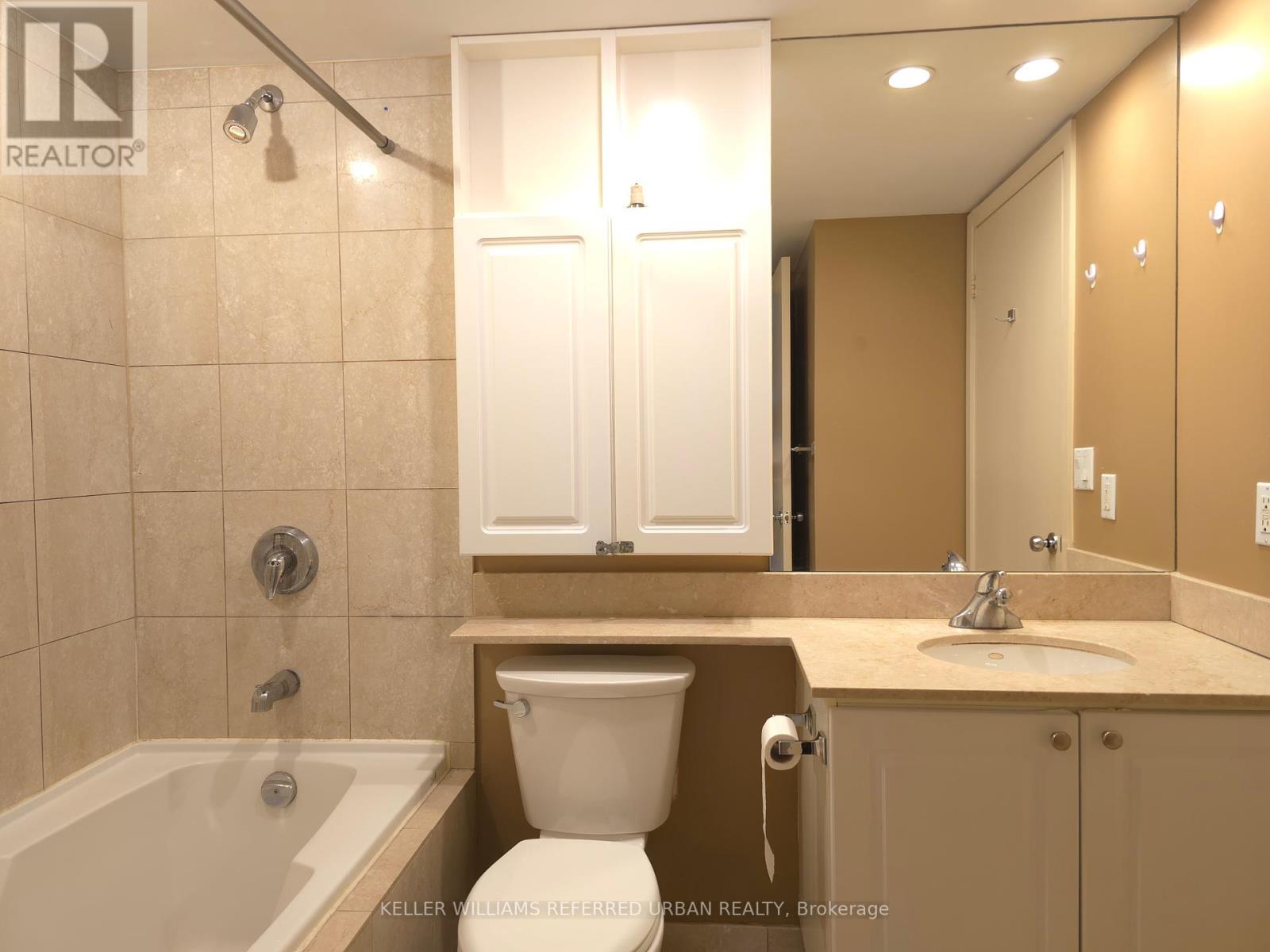 Photo 11 of 1908 8 Park Road, Toronto ON