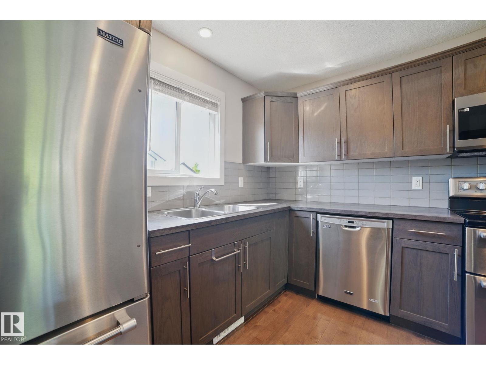 Photo 15 of 1309 30 Av Nw, Edmonton AB