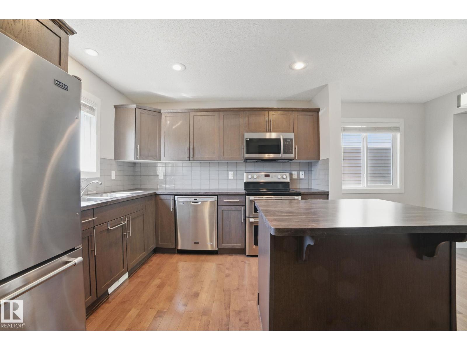 Photo 16 of 1309 30 Av Nw, Edmonton AB