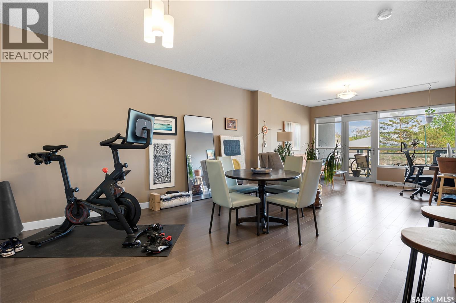 Photo 8 of 203 2300 Broad Street, Regina SK