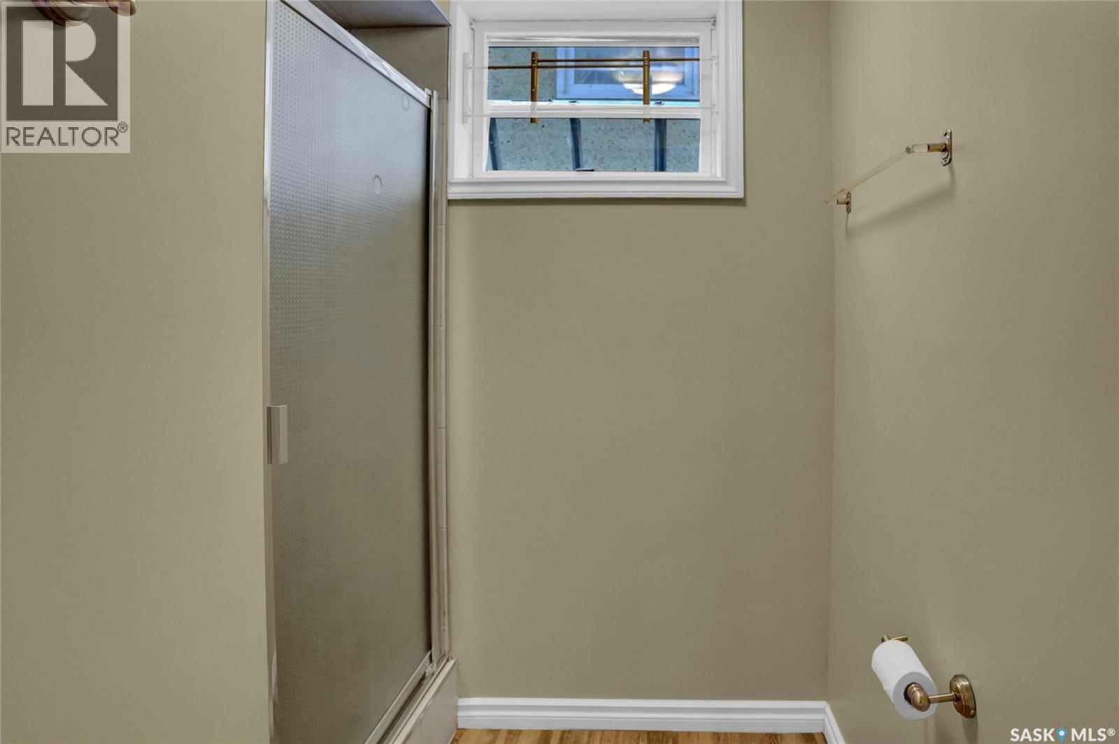 Photo 32 of 66 Kennedy Crescent, Regina SK