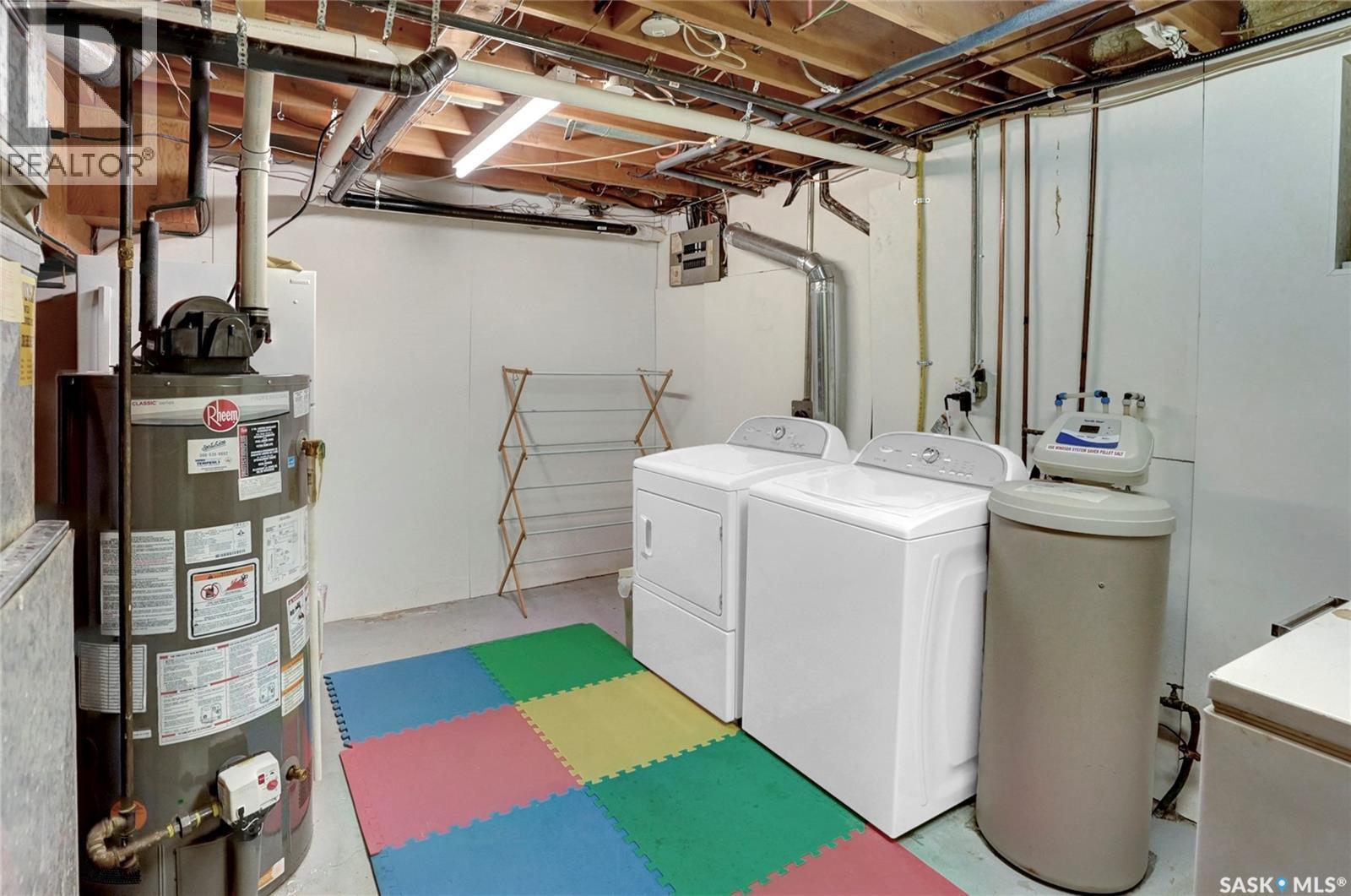 Photo 33 of 66 Kennedy Crescent, Regina SK