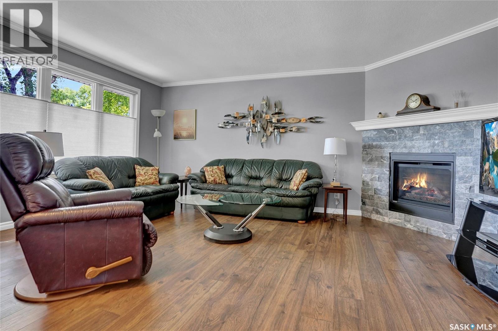 Photo 5 of 66 Kennedy Crescent, Regina SK