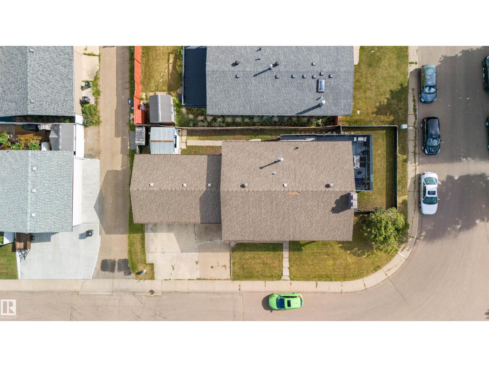 Photo 27 of 11415 148 Av Nw, Edmonton AB
