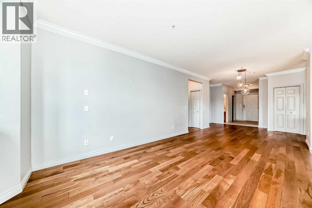Photo 17 of 309 3810 43 Street Sw, Calgary AB