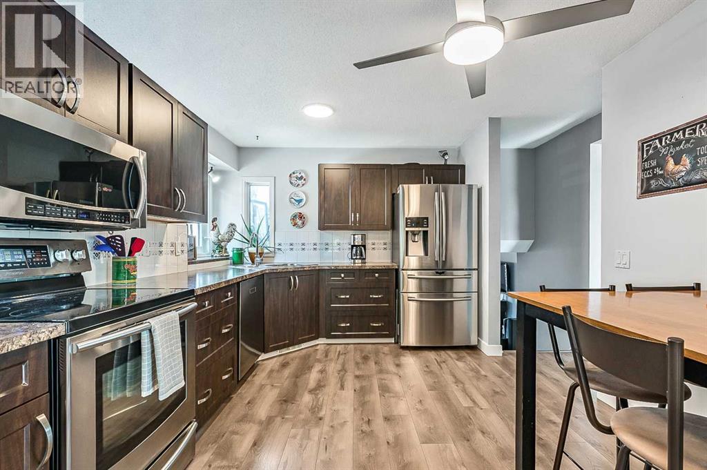 Single Family House 4 Level for Sale in  Beaconsfield Way NW Beddington Heights Calgary 