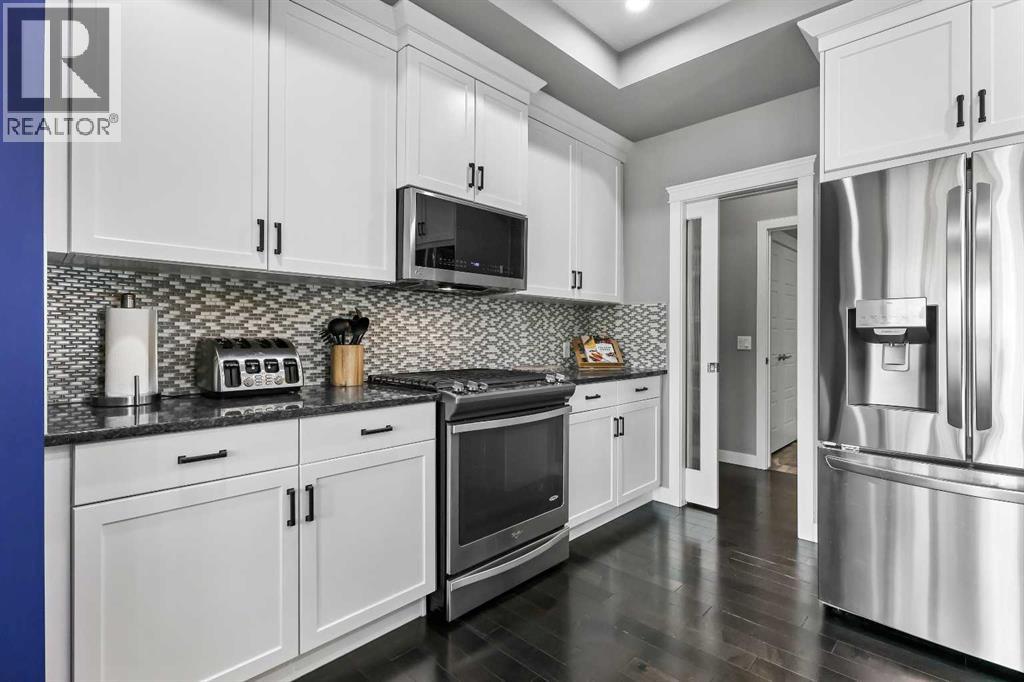 Photo 14 of 49 Evansglen Mews Nw, Calgary AB