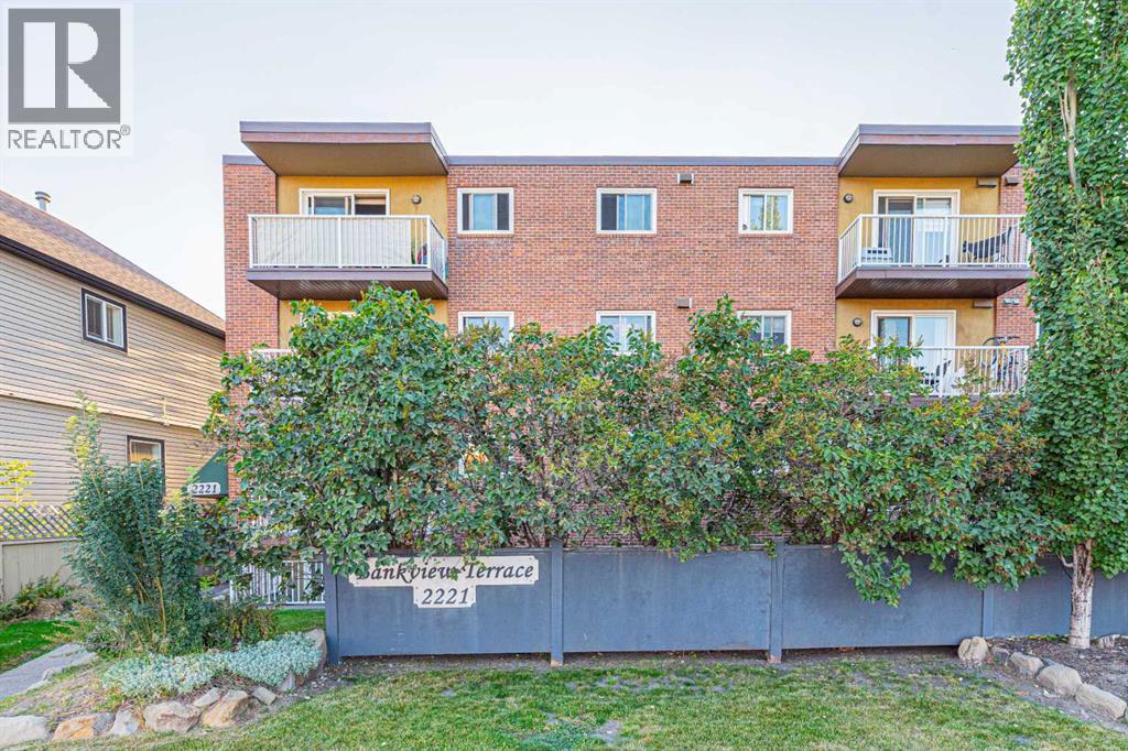 Photo 3 of 204 2221 14 Street Sw, Calgary AB