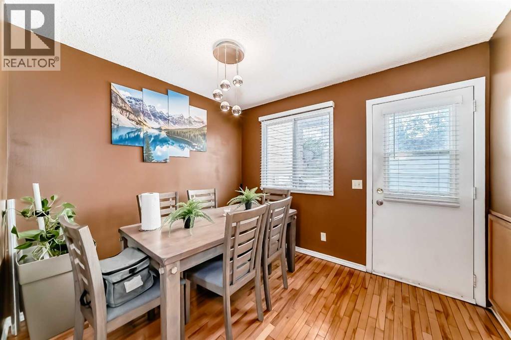 Photo 12 of 5625 Templehill Road Ne, Calgary AB