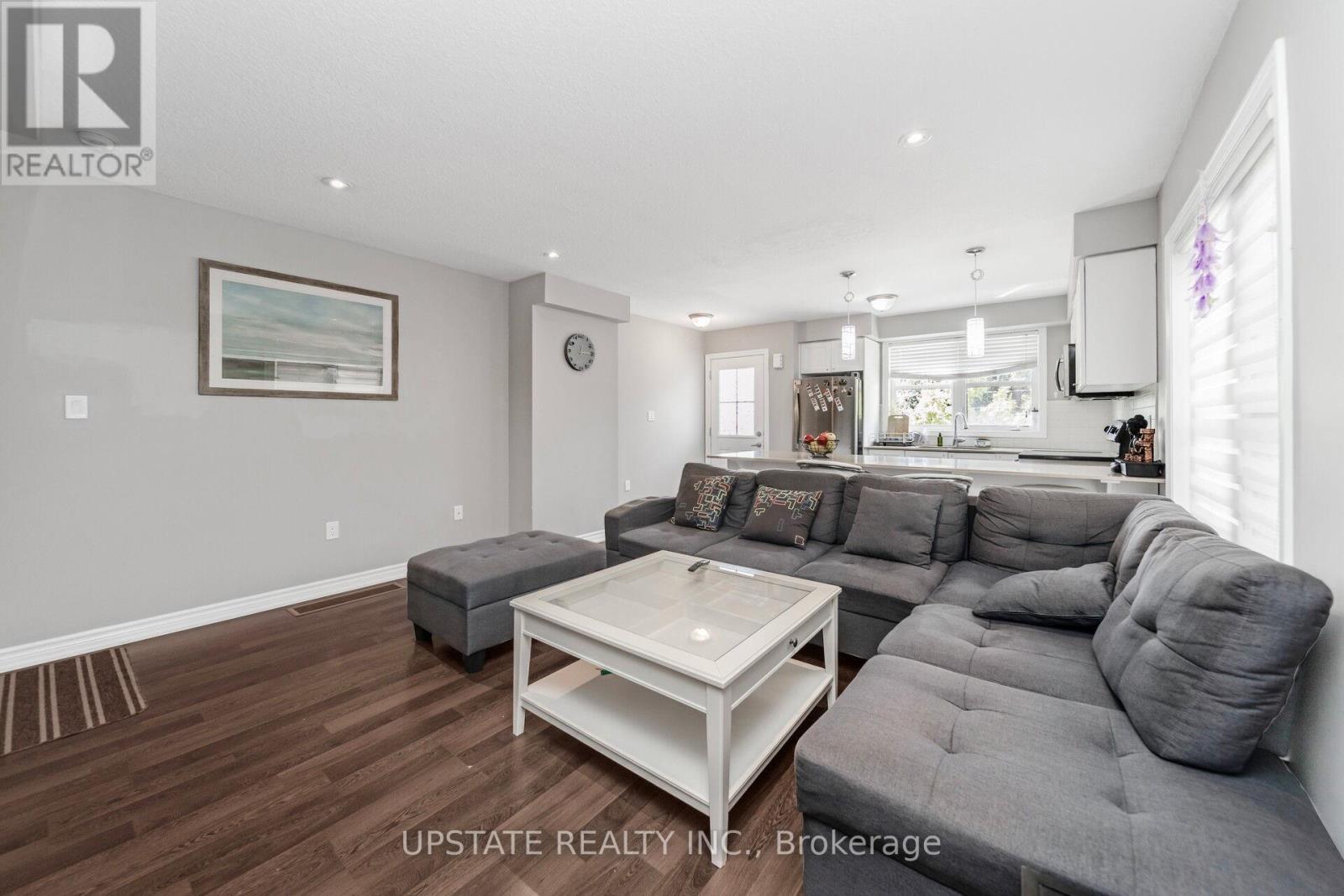 Photo 13 of 83 701 Homer Watson Boulevard, Waterloo ON