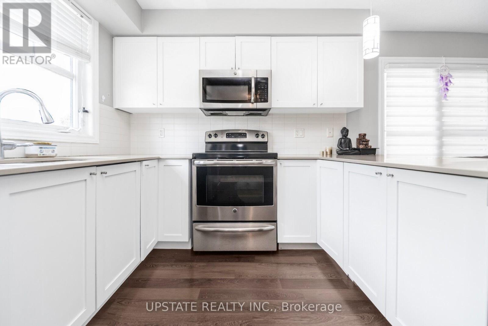 Photo 8 of 83 701 Homer Watson Boulevard, Waterloo ON
