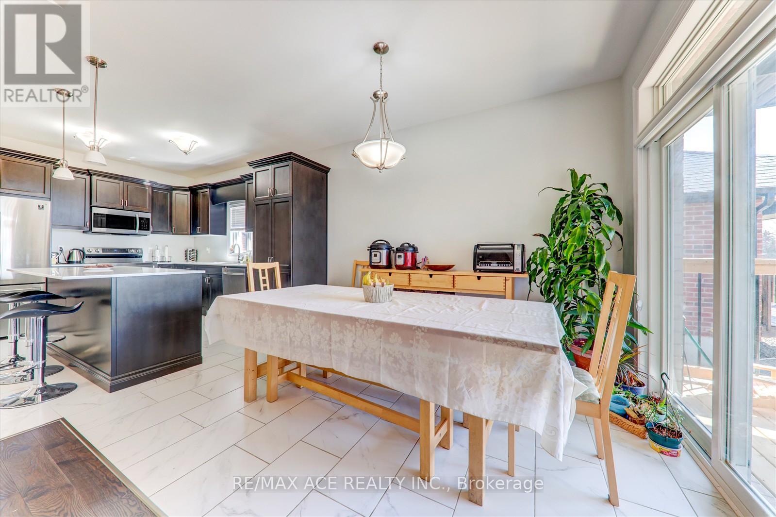 Photo 12 of 49 Covington Crescent, Belleville ON