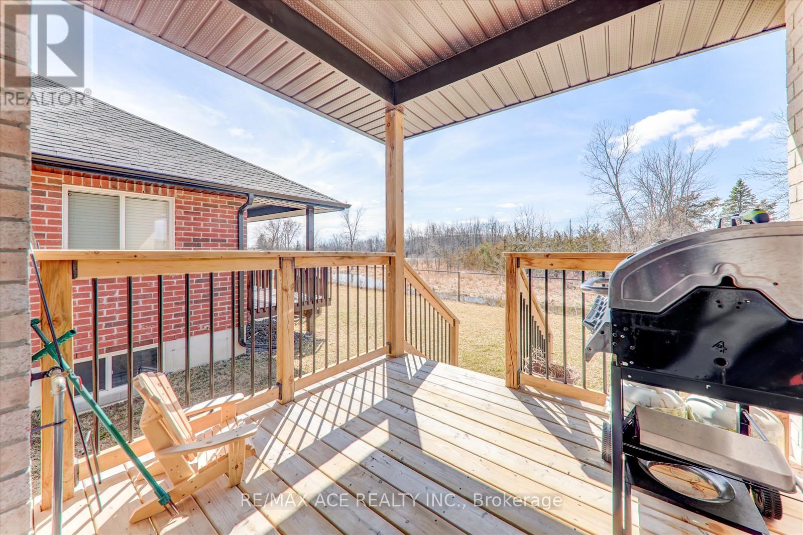 Photo 15 of 49 Covington Crescent, Belleville ON
